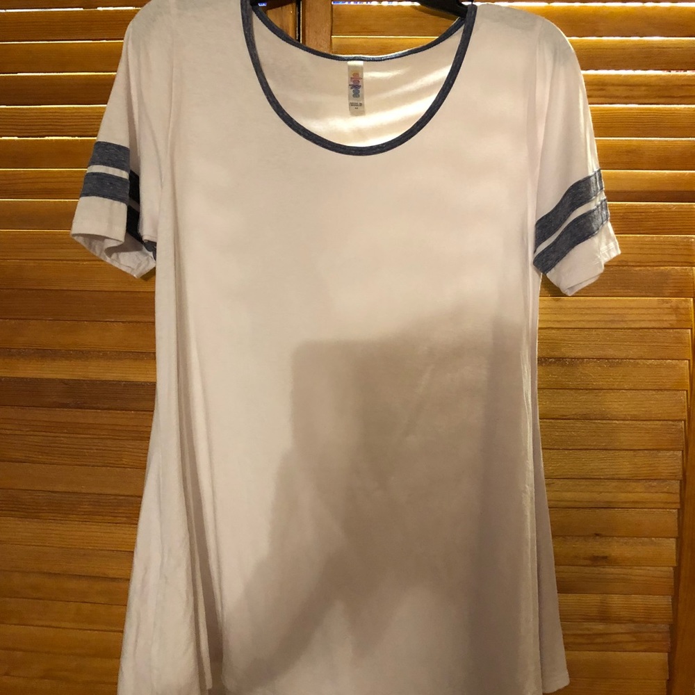 Lularoe perfect t